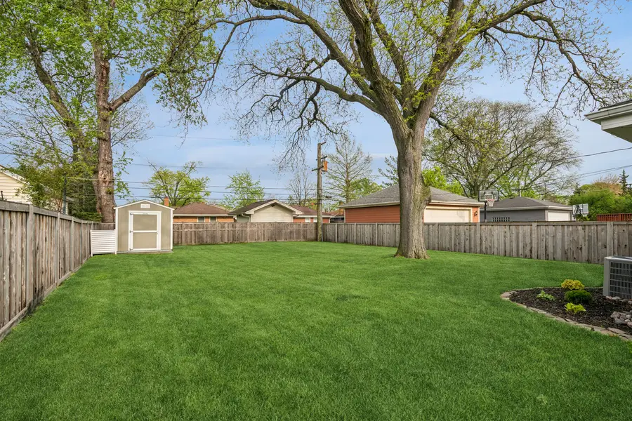 741 N Lincoln Avenue, Park Ridge, IL 60068 - #3