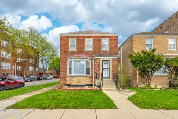 7801 S Winchester Avenue, Chicago, IL 60620