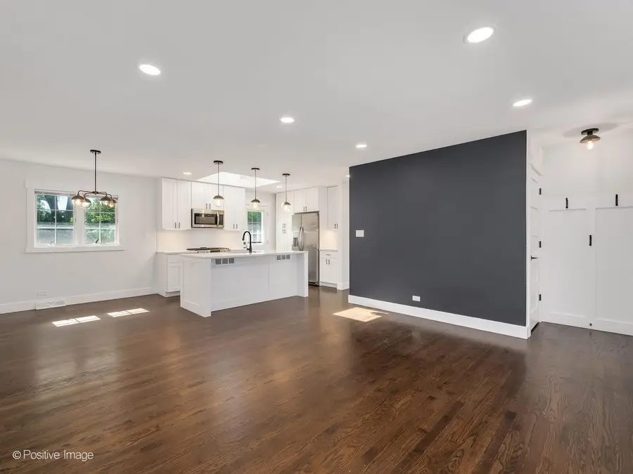 808 Delles Road, Wheaton, IL 60189 - #3