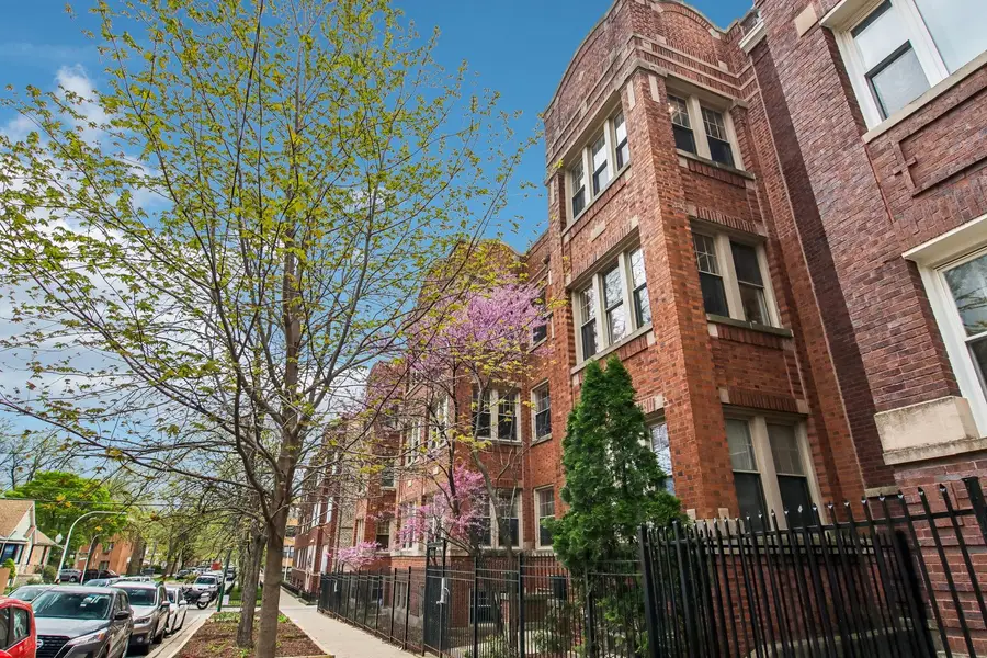 1623 W North Shore Avenue #3, Chicago, IL 60626 - #2