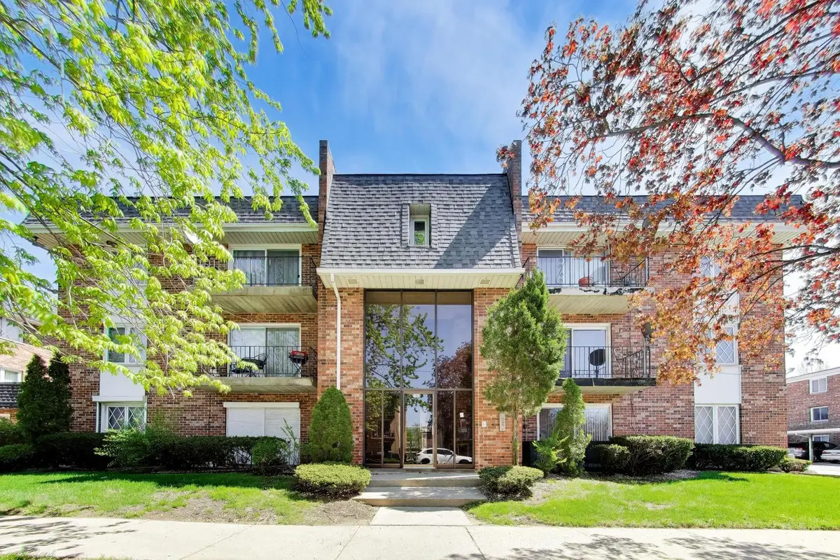 669 Chappel Avenue #2B, Calumet City, IL 60409 - #1