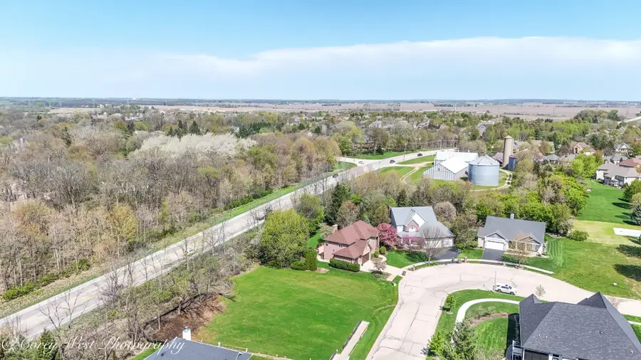 625 Sheffield Circle, Sugar Grove, IL 60554 - #2