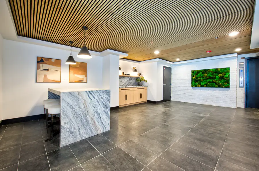 9396 Landings Lane #302, Des Plaines, IL 60016 - #3