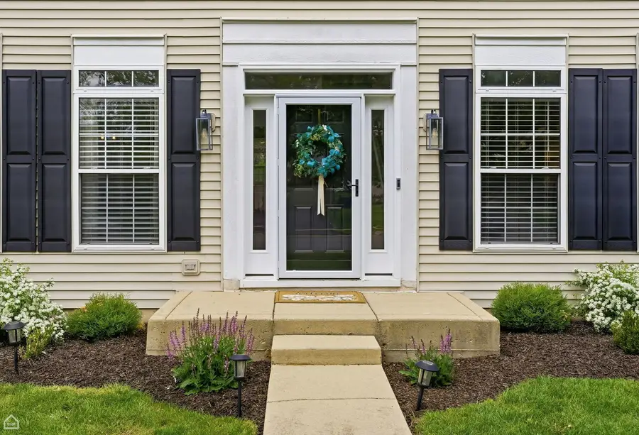 628 Manhattan Circle, Oswego, IL 60543 - #3