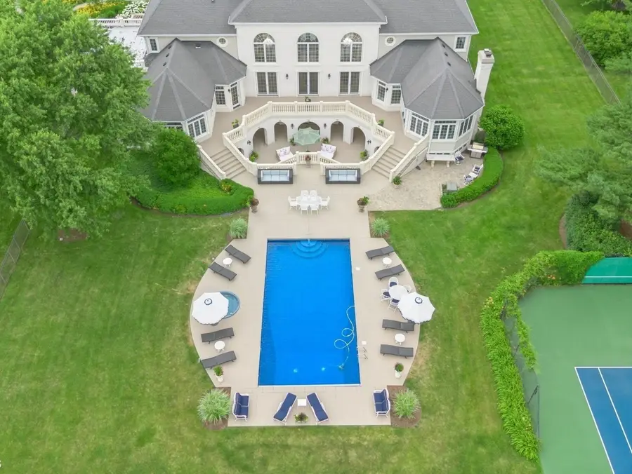 5N113 Burr Road, Saint Charles, IL 60175 - #3