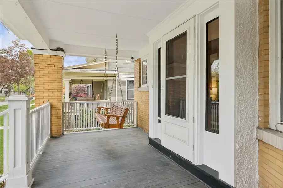 601 S Kenilworth Avenue, Oak Park, IL 60304 - #2