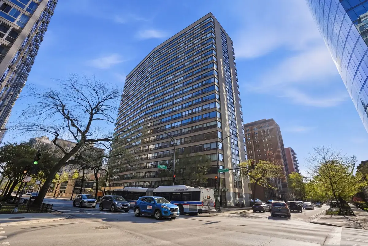 2930 N Sheridan Road #306, Chicago, IL 60657 - #1