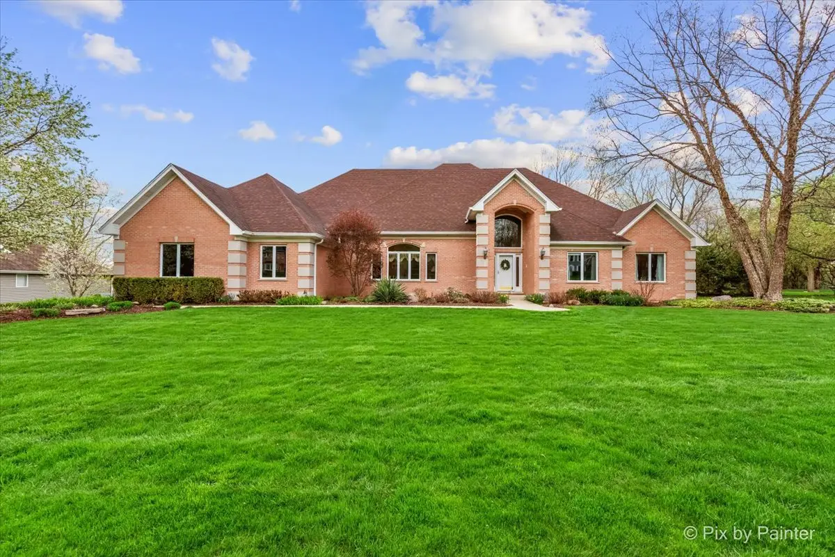 4 Mohawk Drive, South Barrington, IL 60010 - #1
