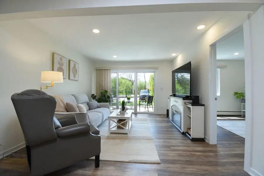 10357 Dearlove Road #1J, Glenview, IL 60025 - #3