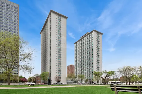 3600 N Lake Shore Drive #523, Chicago, IL 60613