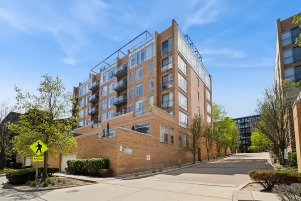 1720 Oak Avenue #711, Evanston, IL 60201