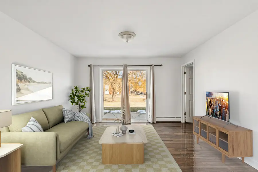 8828 N Leslie Lane #104D, Des Plaines, IL 60016 - #3