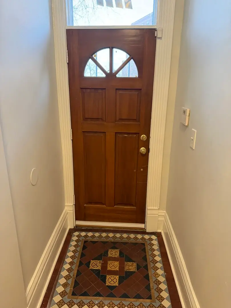 4104 S Lake Park Avenue, Chicago, IL 60653 - #2