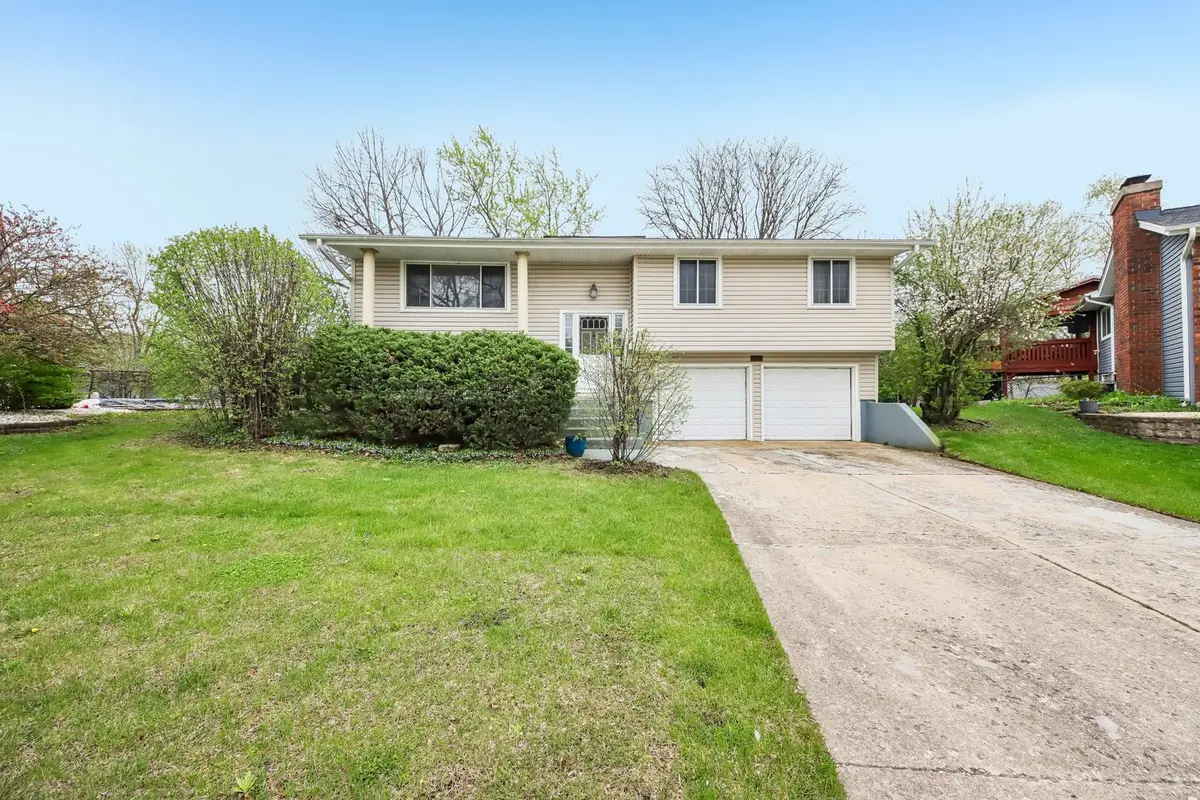 907 Jeffery Court, Schaumburg, IL 60193 - #1