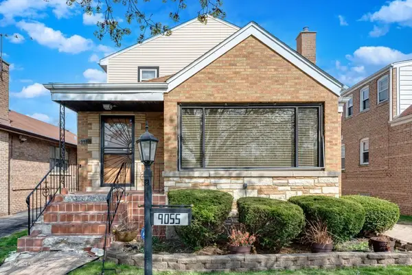 9055 S Luella Avenue, Chicago, IL 60617