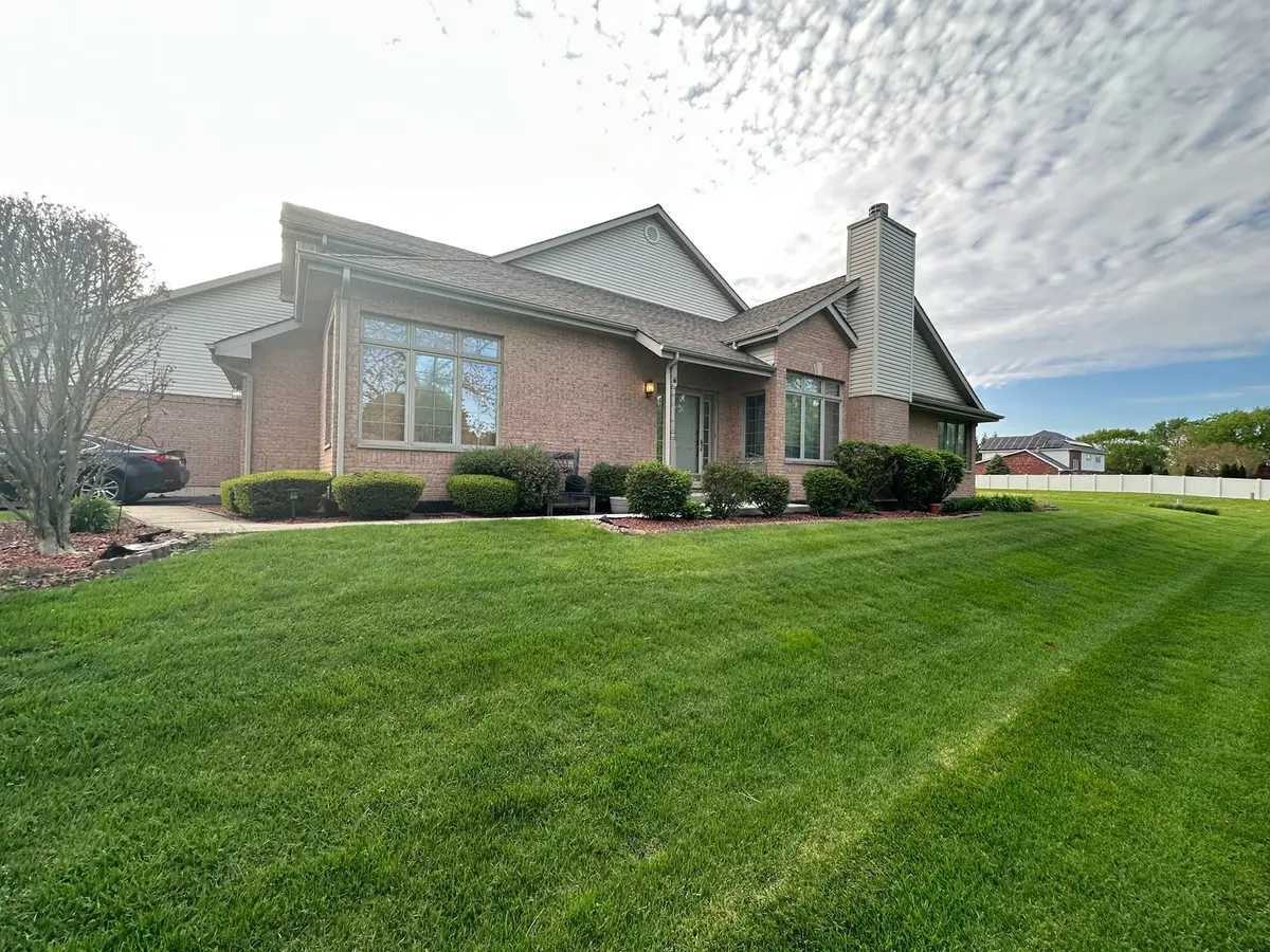 6620 S Pond View Drive W, Tinley Park, IL 60477 - #1