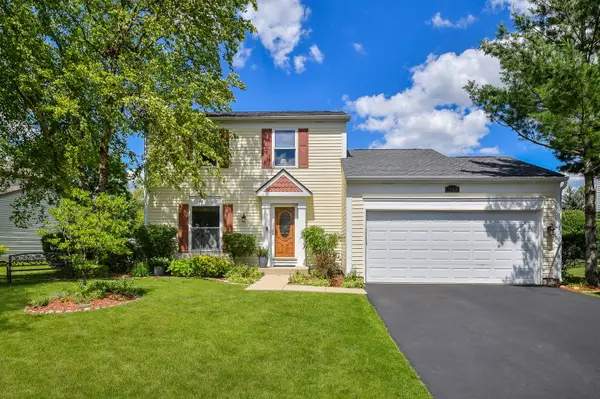 1143 Woodlake Drive, Carol Stream, IL 60188