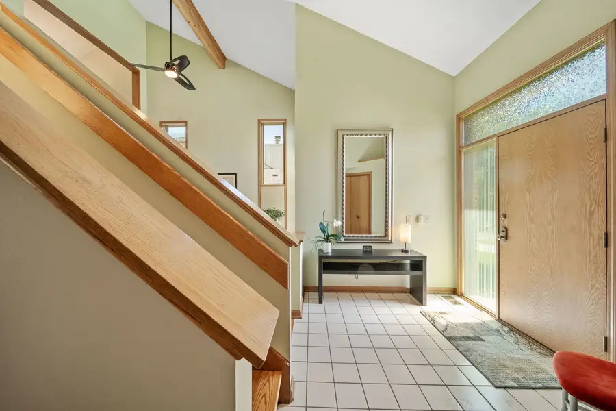 1254 Golf View Drive, Woodridge, IL 60517 - #2