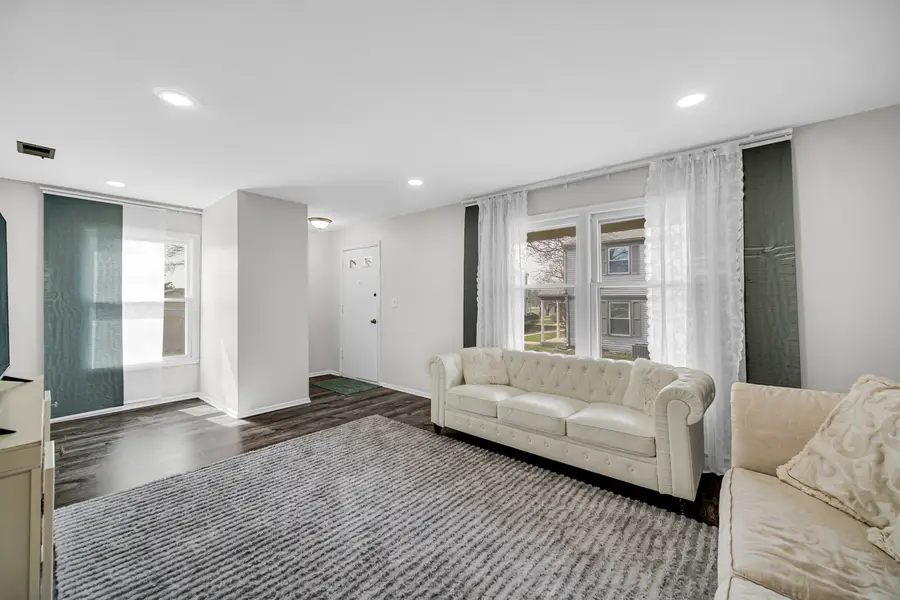 611 Kendall Court, Schaumburg, IL 60194 - #3