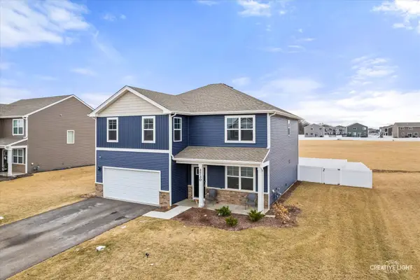 2730 Berrywood Lane, Yorkville, IL 60560
