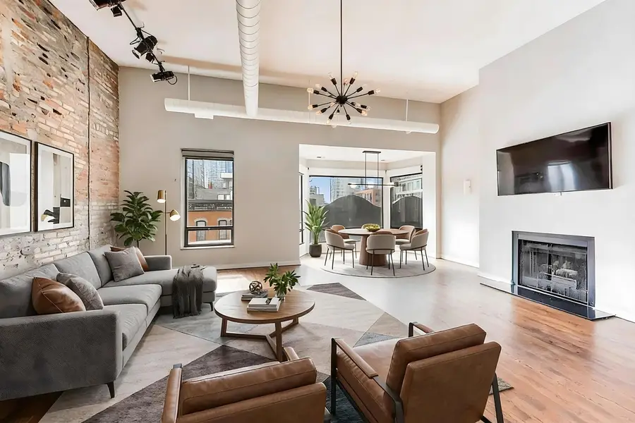 503 N Wells Street #3, Chicago, IL 60654 - #2