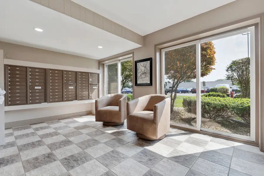 2900 Maple Avenue #17E, Downers Grove, IL 60515 - #2