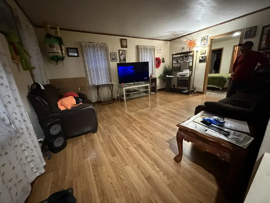 1611 Eastmoreland Avenue, Rockford, IL 61108 - #3