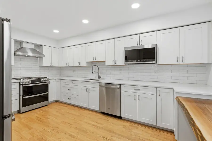 1310 Maple Avenue #2C, Evanston, IL 60201 - #3