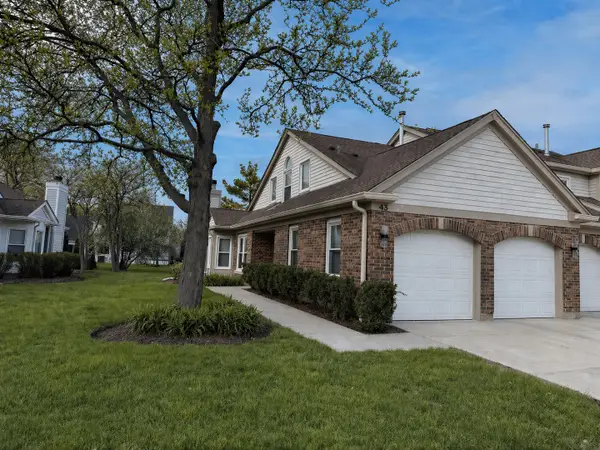 43 Willow Parkway, Buffalo Grove, IL 60089