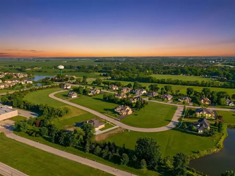 247 Merry Oaks Drive, Sycamore, IL 60178 - #3