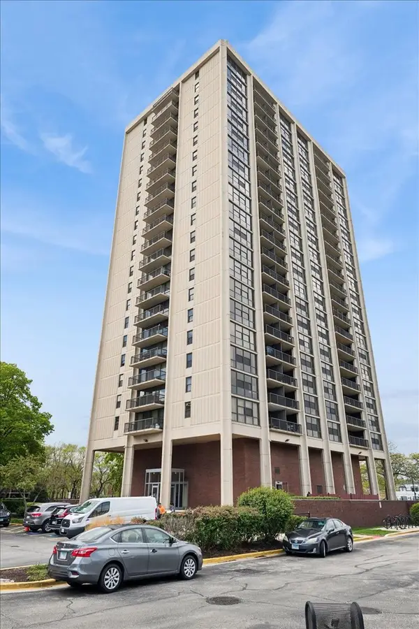 2901 S Michigan Avenue #1010, Chicago, IL 60616