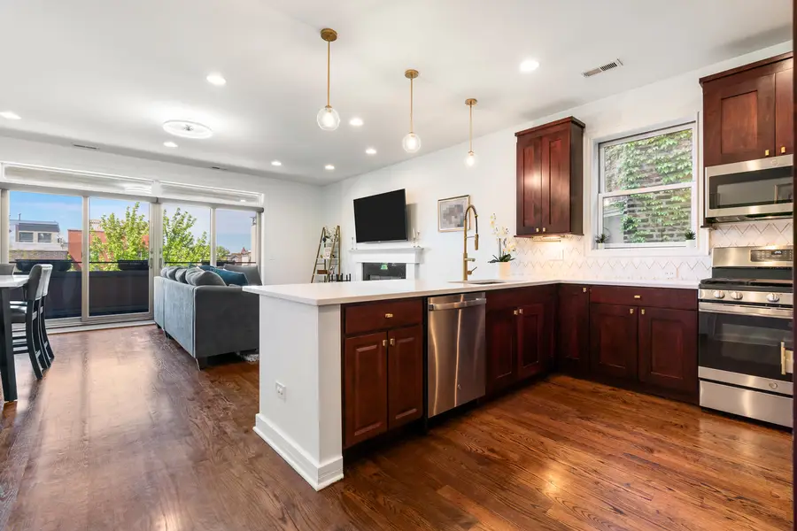 1425 W Grand Avenue #3E, Chicago, IL 60642 - #2