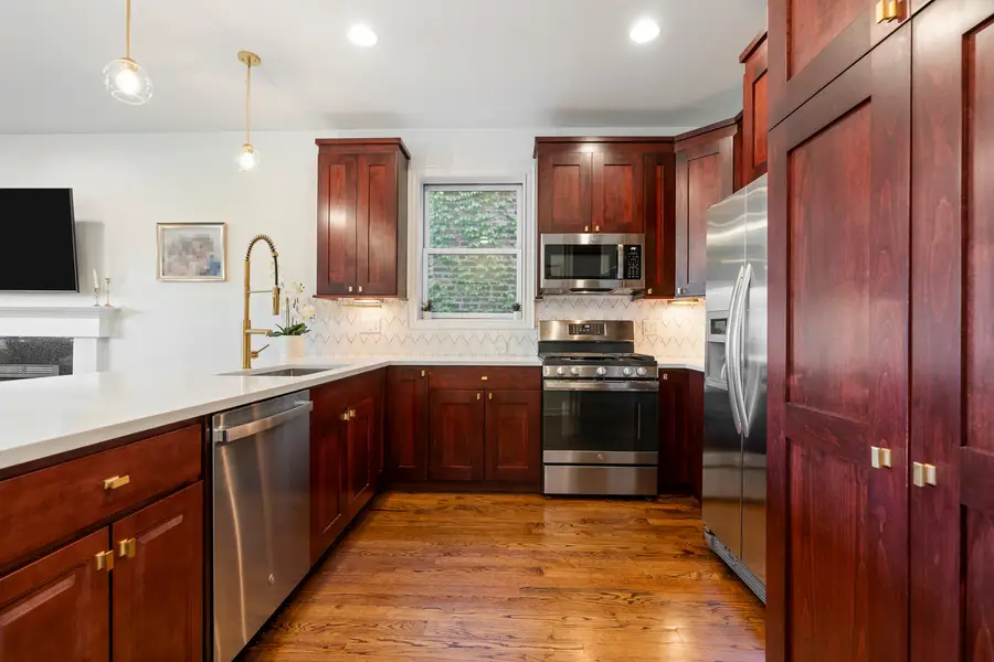 1425 W Grand Avenue #3E, Chicago, IL 60642 - #3
