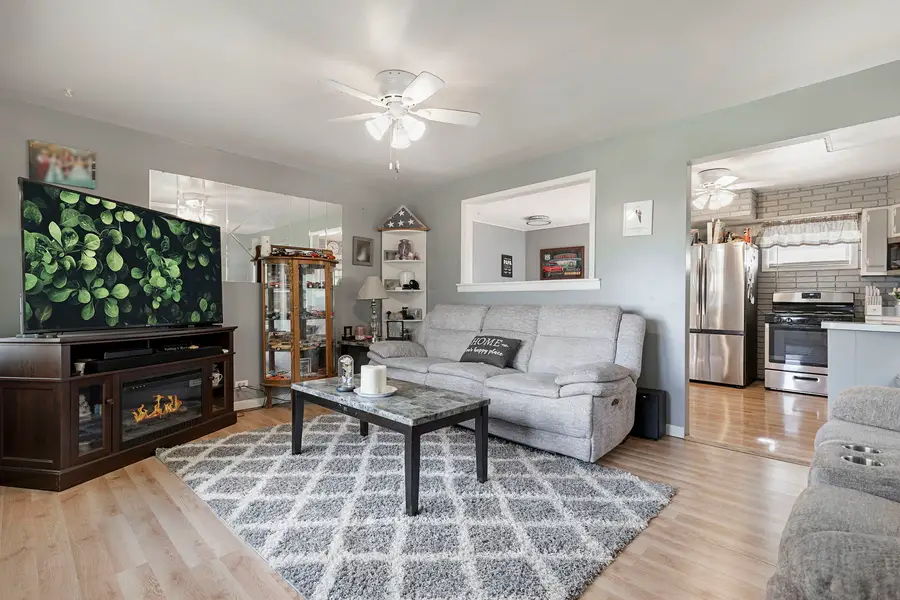 400 45th Street, Melrose Park, IL 60164 - #3