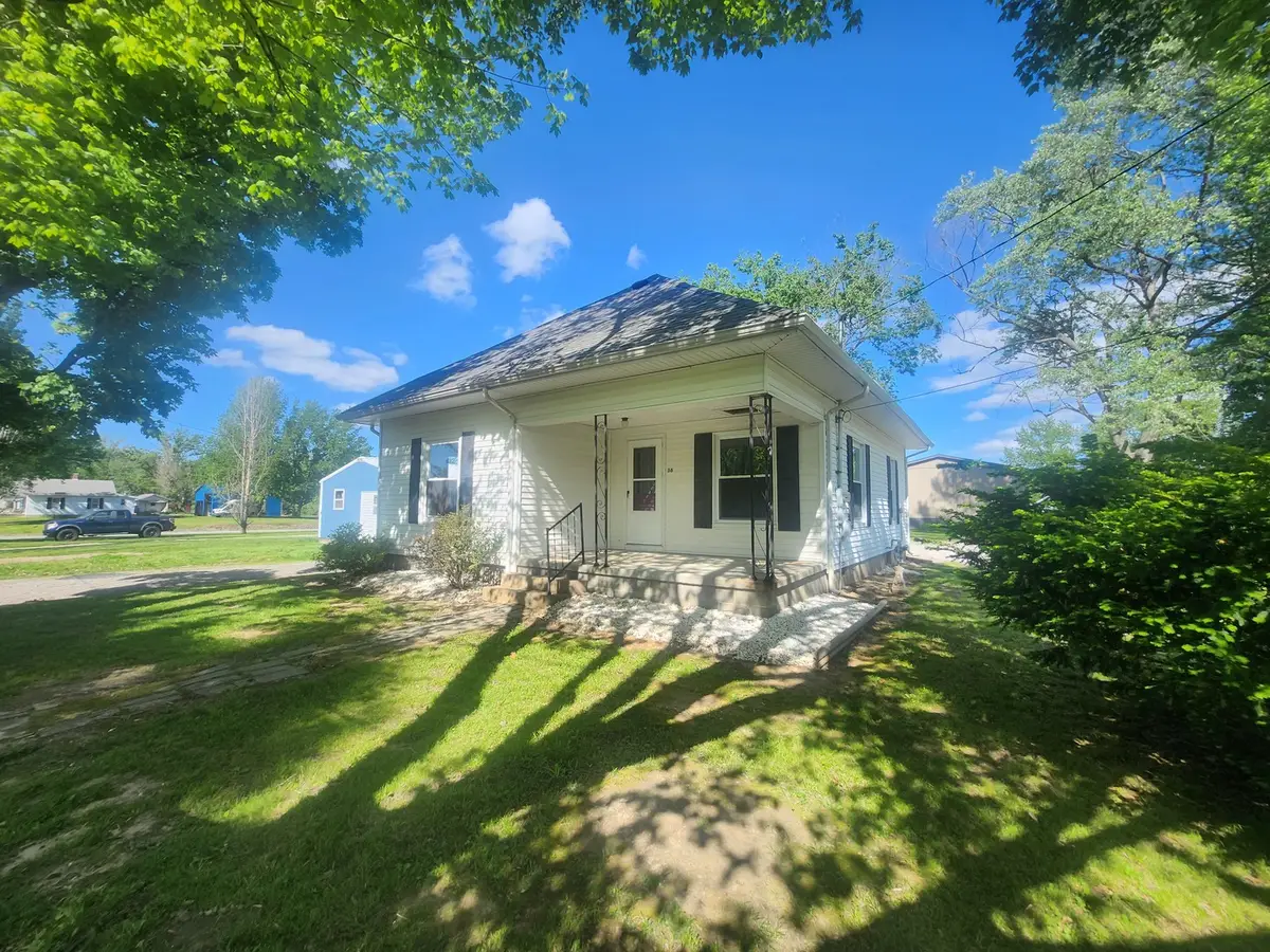 36 Wisconsin Street, Pinckneyville, IL 62274 - #1