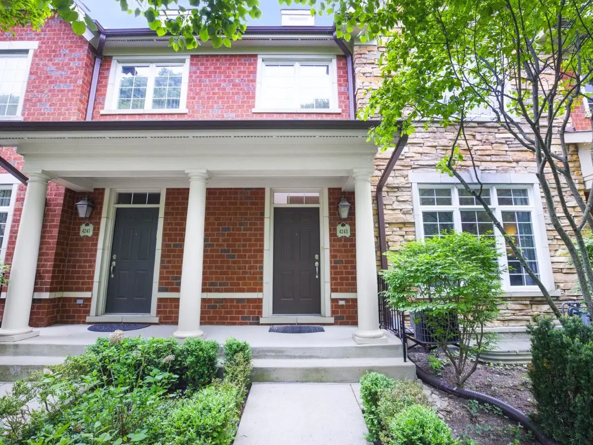 4243 Linden Tree Lane, Glenview, IL 60026 - #1