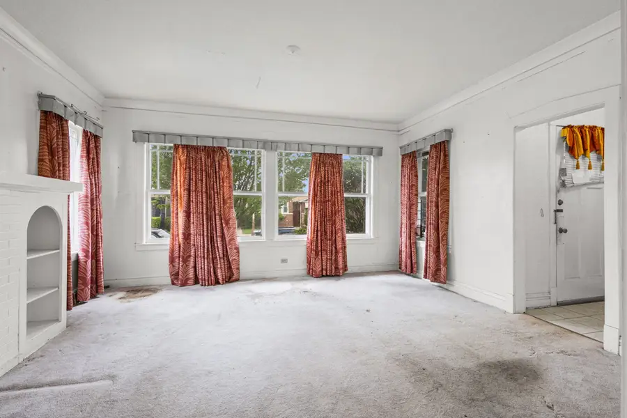 8617 S Loomis Boulevard, Chicago, IL 60620 - #3