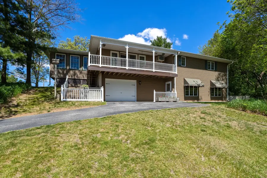 2660 252 Street, De Witt, IA 52742 - #2
