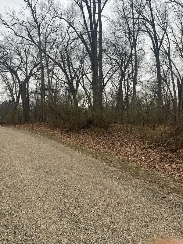 7 Arrowhead Court, Putnam, IL 61560