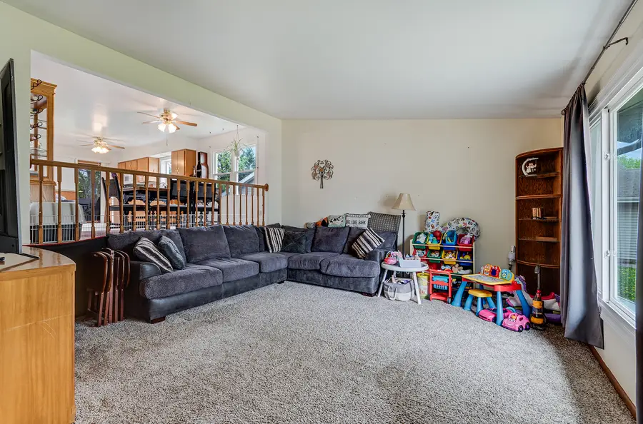 605 Davidson Drive #B, Minooka, IL 60447 - #3