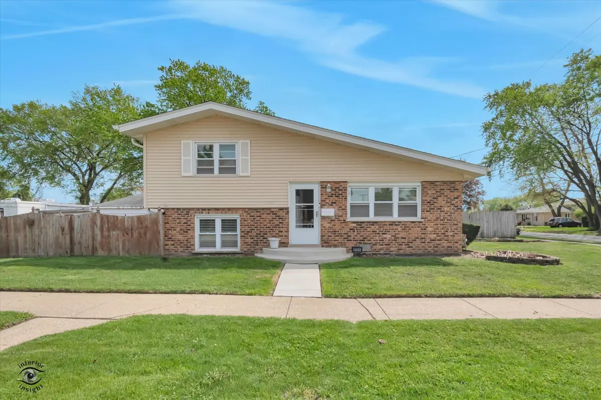 3741 W 121st Street, Alsip, IL 60803 - #1