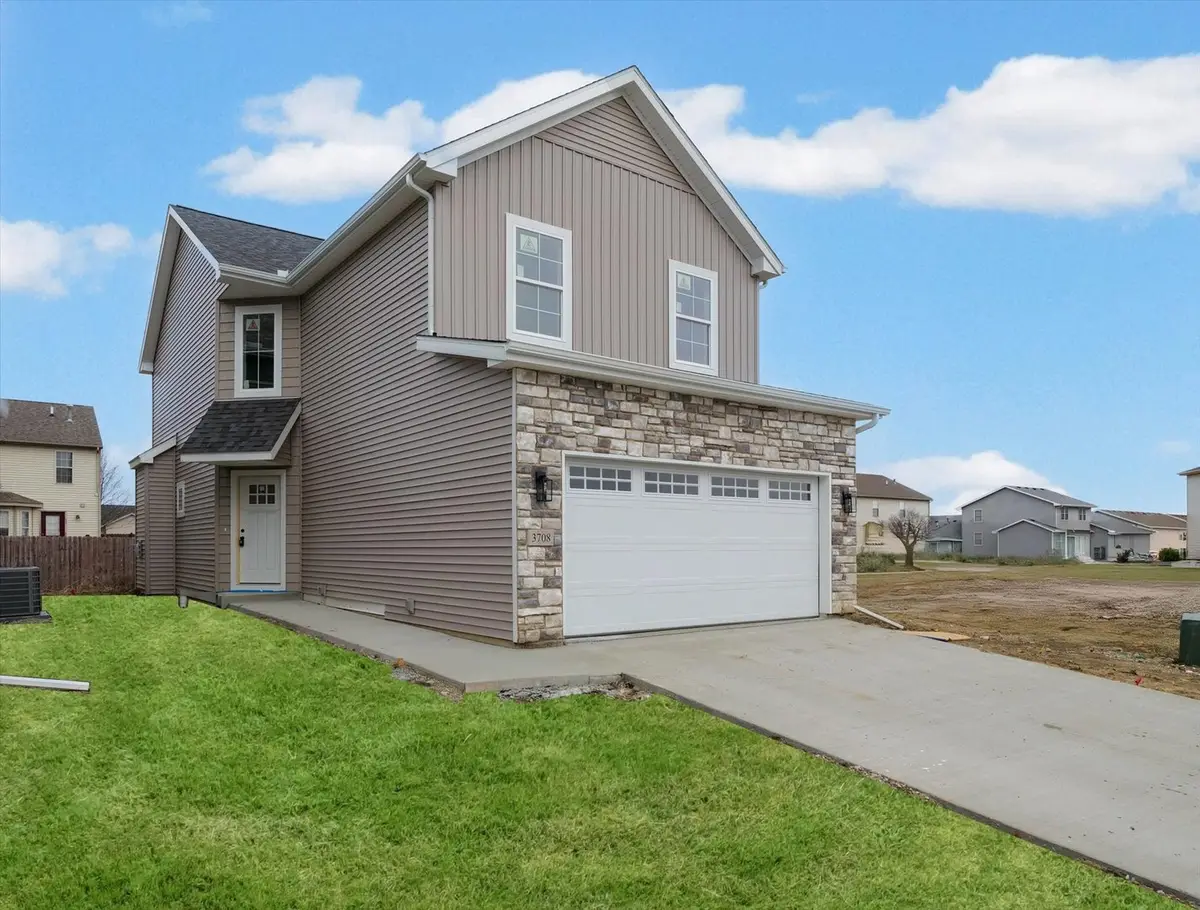 3708 Lighthouse Pointe Point, Champaign, IL 61822 - #1