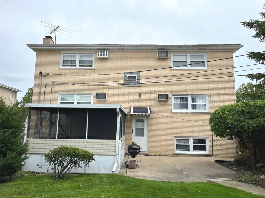 8632 Leclaire Avenue, Burbank, IL 60459 - #3