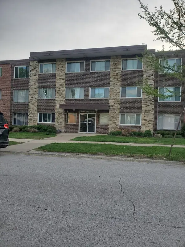 10210 Washington Avenue #306, Oak Lawn, IL 60453