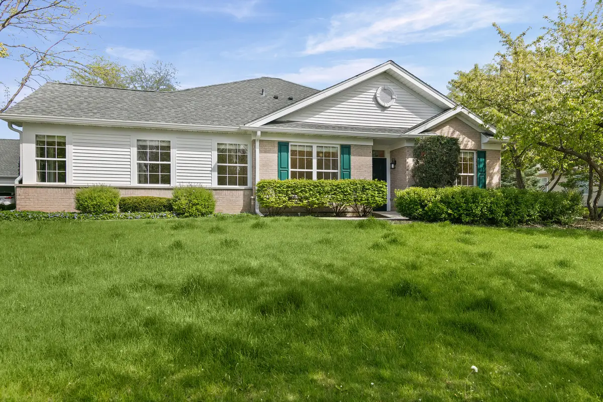 104 Enfield Lane, Grayslake, IL 60030 - #1