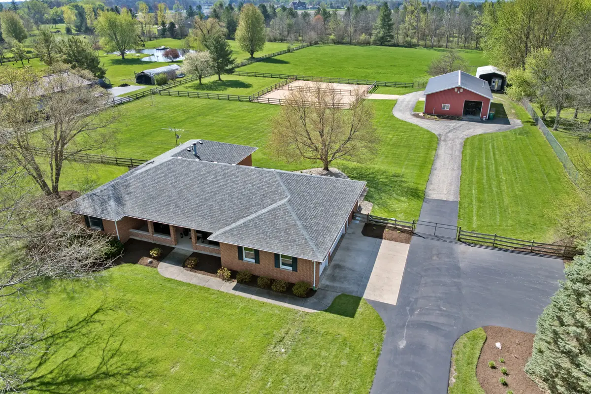 12282 N Grove Road, Sycamore, IL 60178 - #1