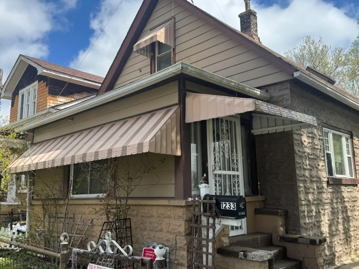 1233 Park Avenue, North Chicago, IL 60064 - #1