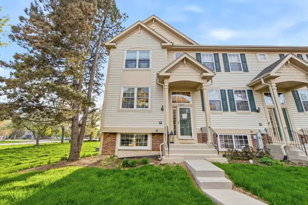 18615 W Sterling Court W #18615, Grayslake, IL 60030