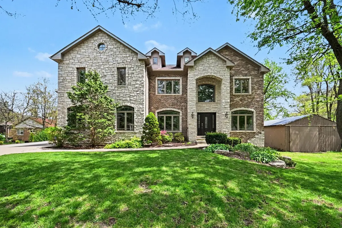 5875 Alabama Avenue, Willowbrook, IL 60527 - #1
