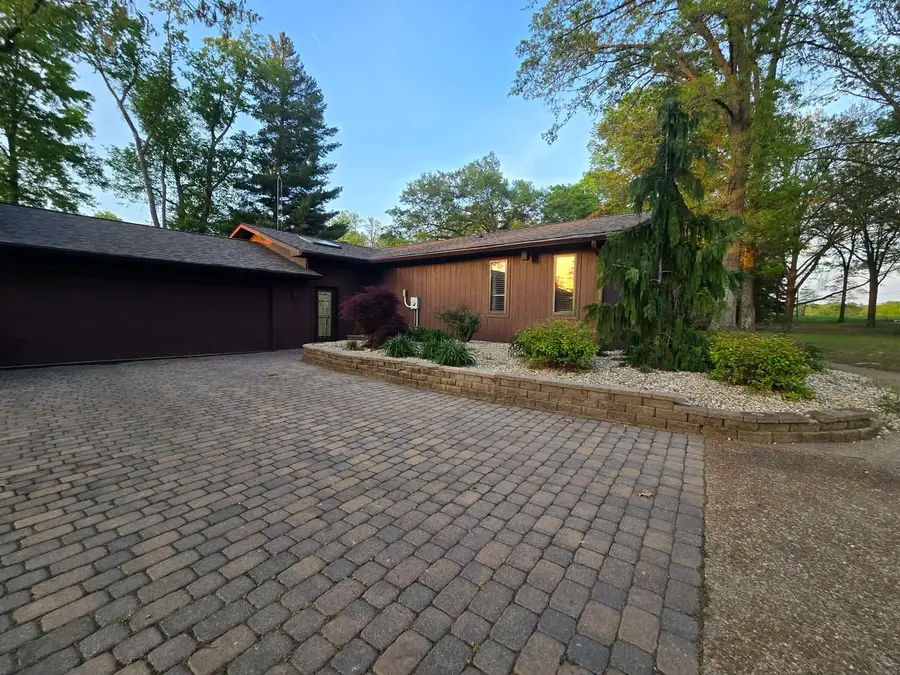 17647 N Old Centralia Lane, Mount Vernon, IL 62864 - #3